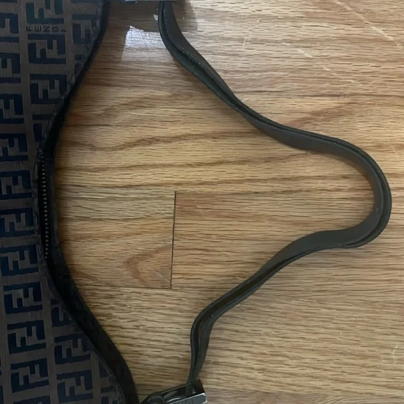 FENDI Brown FF Fabric small shoulder purse - Picture 5 of 6